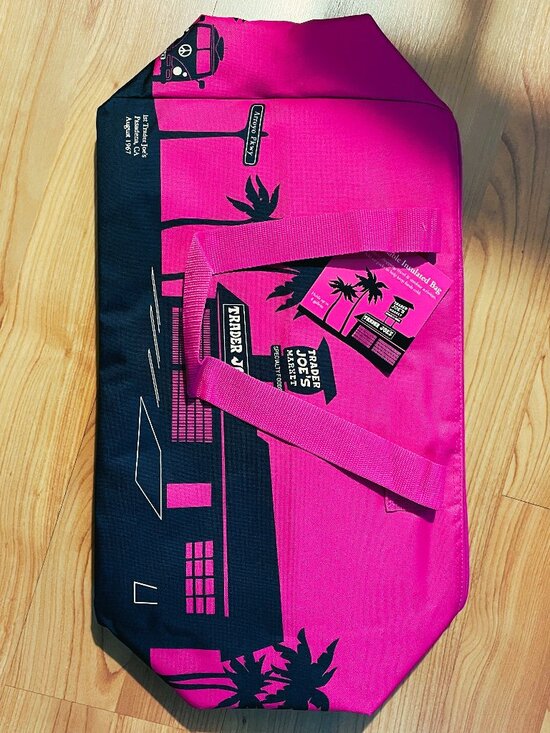 Trader Joe'S Handbags - NWT Trader Joe's Magenta Pink Limited Edition LG Tote w/ PBJ & Mac Tote